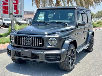 مرسيدس بنز جی 63 4.4 لتر بنزين V8 عام 2023