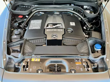 مرسيدس بنز جی 63 4.4 لتر بنزين V8 عام 2023