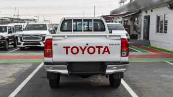 TOYOTA HILUX GL 2.7L PETROL  4WD 2024 MODEL YEAR