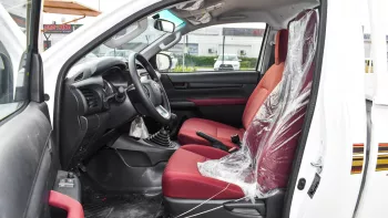 TOYOTA HILUX GL 2.7L PETROL  4WD 2024 MODEL YEAR