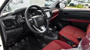 TOYOTA HILUX GL 2.7L PETROL  4WD 2024 MODEL YEAR