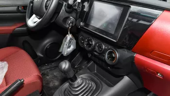 TOYOTA HILUX GL 2.7L PETROL  4WD 2024 MODEL YEAR