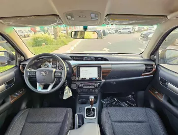 TOYOTA HILUX 2.7L PETROL 4WD 2024 MODEL YEAR