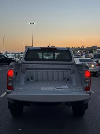 NISSAN NAVARA 2.5L DIESEL 4X4 XE MANUAL 2023 MODEL YEAR