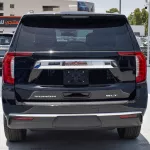 GMC Yukon SLT 2022 Model Year Black Color - Thumbnail 7