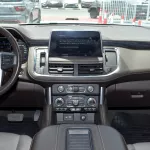 GMC Yukon SLT 2022 Model Year Black Color - Thumbnail 14