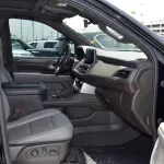 GMC Yukon SLT 2022 Model Year Black Color - Thumbnail 18