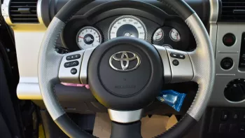 Toyota Cruiser FJ 4WD V6 Petrol 2022