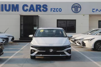 HUYNDAI ELANTRA 1.5 PETROL 2024 MODEL YEAR WHIT COLOR
