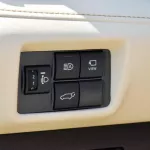 Toyota HIGHLANDER LIMITED 2.5L Hybrid 2022 - Thumbnail 9
