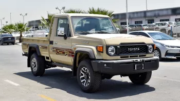 TOYOTA LAND CRUISER PICK-UP 4.0L PETROL 4WD 2024 MODEL YEAR BEIGE COLOR