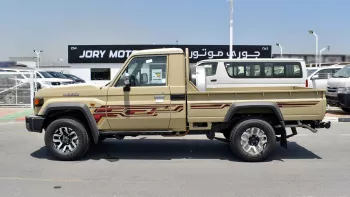 TOYOTA LAND CRUISER PICK-UP 4.0L PETROL 4WD 2024 MODEL YEAR BEIGE COLOR