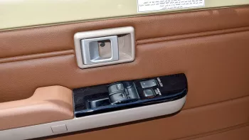TOYOTA LAND CRUISER PICK-UP 4.0L PETROL 4WD 2024 MODEL YEAR BEIGE COLOR