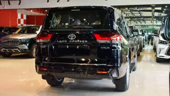 Toyota Land Cruiser VXR 2022 Twin Turbo 3.3L 70thAnniversary