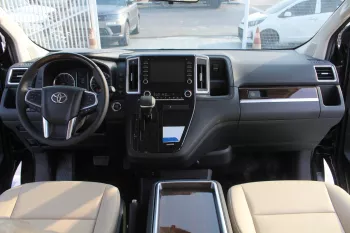 TOYOTA GRANVIA PREMIUM MINIVAN 3.5L PETROL RWD 5 DOORS 2024 MODEL YEAR