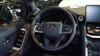 Toyota Land Cruiser VXR 2022 Twin Turbo 3.3L 70thAnniversary