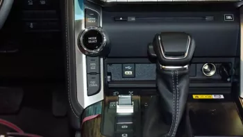 Toyota Land Cruiser VXR 2022 Twin Turbo 3.3L 70thAnniversary