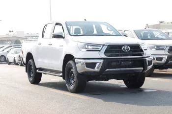 TOYOTA HILUX 2.4L DIESEL 4WD DOUBLE CAB SR5 MANUAL 2023 MODEL YEAR