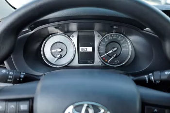 TOYOTA HILUX 2.4L DIESEL 4WD DOUBLE CAB SR5 MANUAL 2023 MODEL YEAR