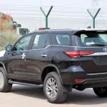 Toyota Fortuner 4.0L V6 4X4 Petrol 2024 Model Year Black Color - Thumbnail 6