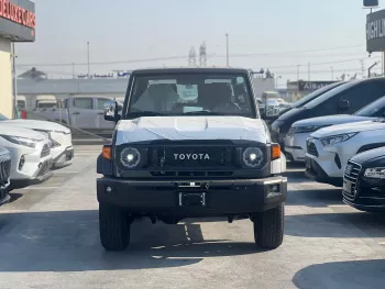 TOYOTA LAND CRUISER HARDTOP 4.0L PETROL 4WD 2024 MODEL YEAR GRAY COLOR
