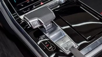 AUDI SQ8 4.0L V8 TURBO ( TIPTRONIC ENGINE ) FULLY LOADED 2024 MODEL YEAR