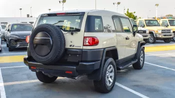 TOYOTA FJ CRUISER FINAL EDTION 2023 MODEL YEAR TAN COLOR
