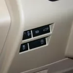 Toyota Land Cruiser GXR twin turbo 3.5L 2022 - Thumbnail 11