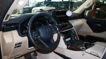 Toyota Land Cruiser GXR twin turbo 3.5L 2022