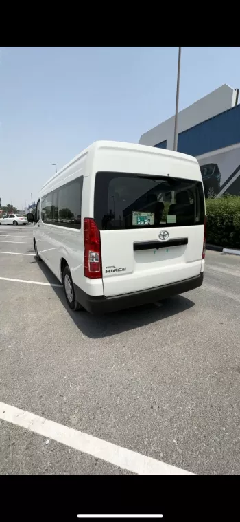 TOYOTA HIACE 3.5L PETROL 13 SEATER AUTOMATIC  2024 MODEL YEAR