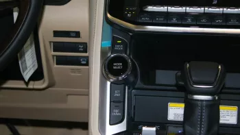 Toyota Land Cruiser GXR twin turbo 3.5L 2022
