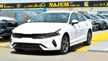 Kia K5 FWD 2022 V4