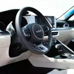 Kia K5 FWD 2022 V4 - Thumbnail 9