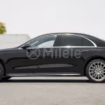 MERCEDES-BENZ S CLASS S580 4.0L PETROL 2022 MODEL YEAR BLACK COLOR - Thumbnail 3