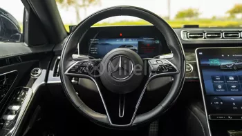 MERCEDES-BENZ S CLASS S580 4.0L PETROL 2022 MODEL YEAR BLACK COLOR