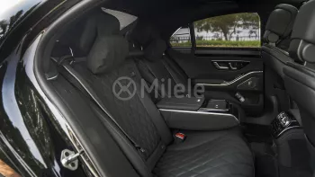 MERCEDES-BENZ S CLASS S580 4.0L PETROL 2022 MODEL YEAR BLACK COLOR