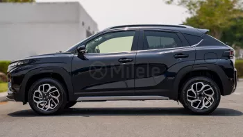 SUZUKI FRONX GLX 1.5L PETROL 2024 MODEL YEAR BLACK COLOR EXTERIOR