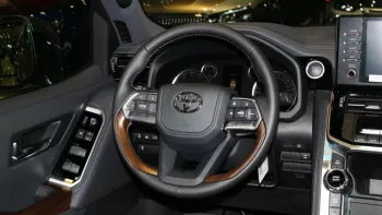 Toyota Land Cruiser GXR L300 4.0L 2022 Petrol