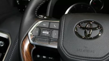 Toyota Land Cruiser GXR L300 4.0L 2022 Petrol