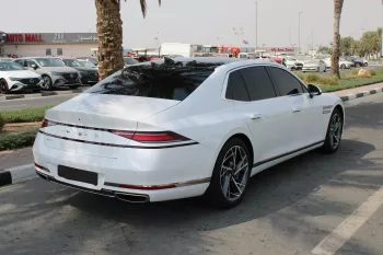 Hyundai Genesis G90 3.5L Twin Turbo AWD 2023 Model Year White Color