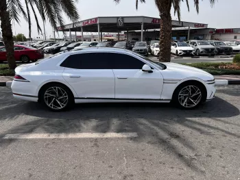 Hyundai Genesis G90 3.5L Twin Turbo AWD 2023 Model Year White Color