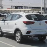 MG ZS 1.5L PETROL FWD 5DOORS 2023 MODEL YEAR WHITE COLOR EXTERIOR - Thumbnail 4