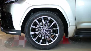 Luxes LX 600 F Sport 2022 3.5L 4WD