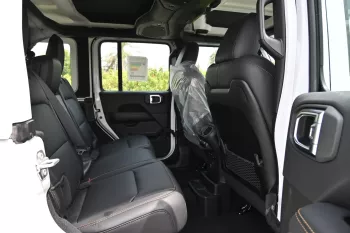 Jeep Wrangler Unlimited Sahara 2.0L 4WD 2024 Model Year White Color