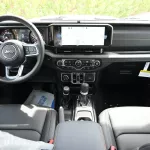 Jeep Wrangler Unlimited Sahara 2.0L 4WD 2024 Model Year White Color - Thumbnail 5