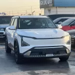 KIA EV5 530KM RANGE ELECTRIC 2024 MODEL YEAR WHITE COLOR EXTERIOR - Thumbnail 3