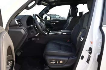 LEXUS LX600 VIP V6 3.5L PETROL 4-SEATER 2024 MODEL YEAR WHITE COLOR