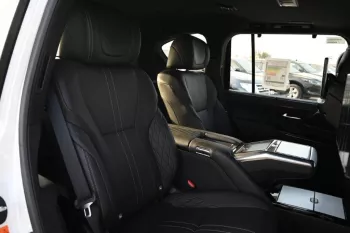 LEXUS LX600 VIP V6 3.5L PETROL 4-SEATER 2024 MODEL YEAR WHITE COLOR