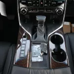 LEXUS LX600 VIP V6 3.5L PETROL 4-SEATER 2024 MODEL YEAR WHITE COLOR - Thumbnail 17