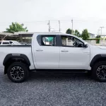 TOYOTA HILUX 2.8L DIESEL DOUBLE CAB 4 X 4 HIGH SPECS 2024 MODEL YEAR - Thumbnail 6